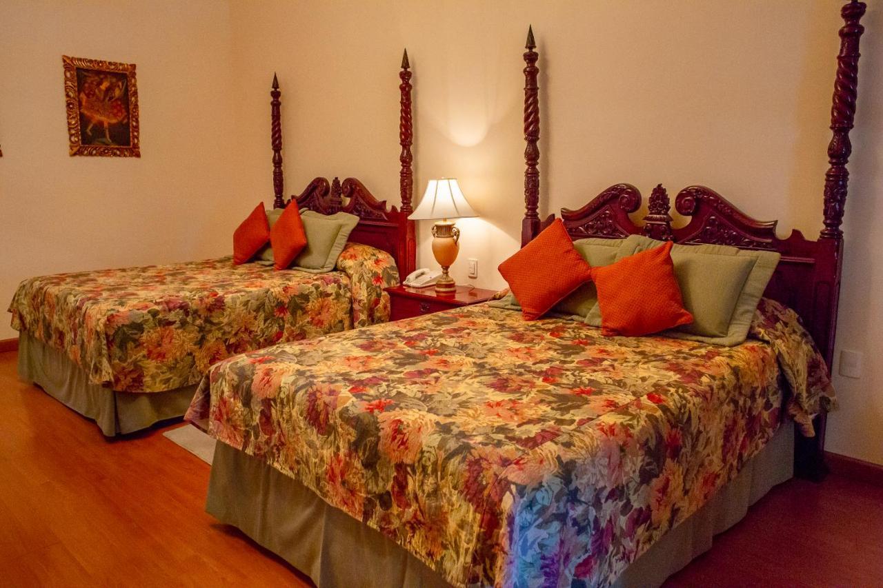 Hotel Real Hacienda Santo Tomas Colonia Gustavo Baz Prada Luaran gambar
